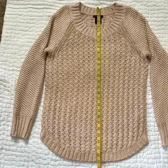 Calvin Klein Pink Sweater Like New - Picture 7 of 9